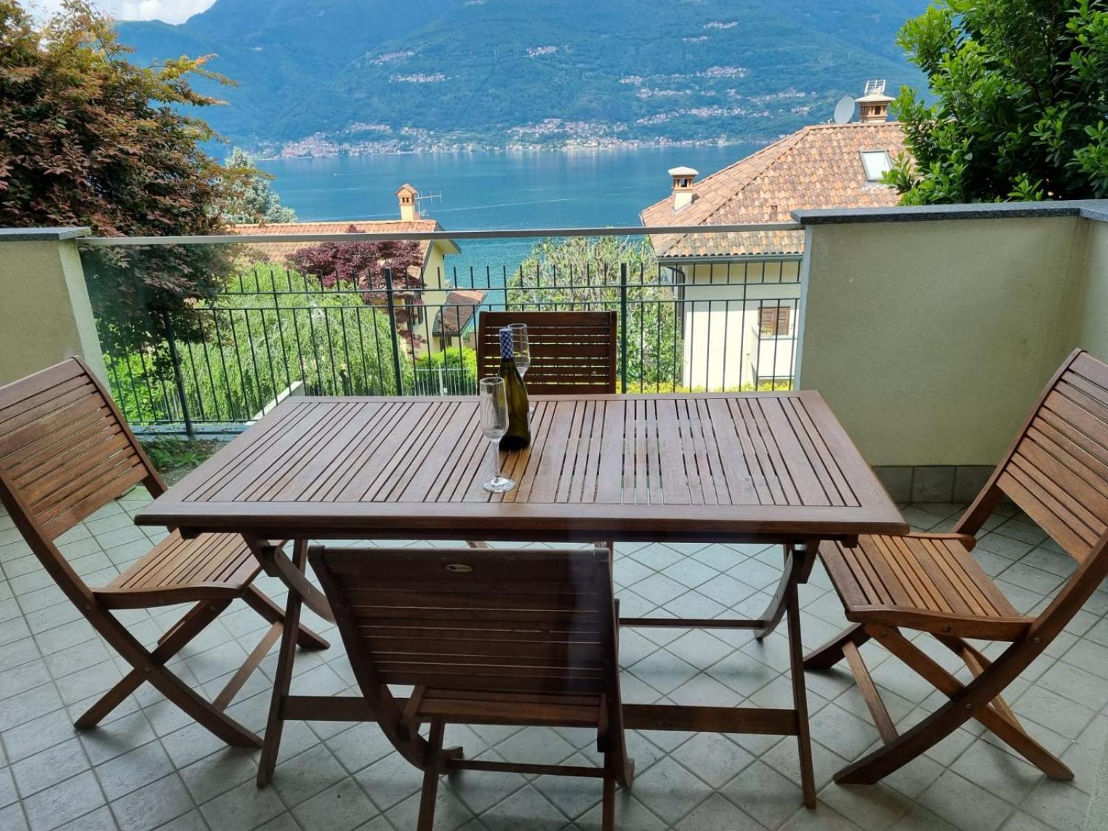Apartment With Garden And Terrace Beautiful Lake View Bellano Bagian luar foto
