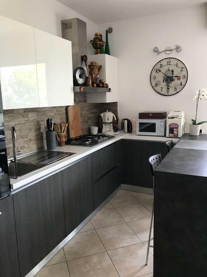 Apartment With Garden And Terrace Beautiful Lake View Bellano Bagian luar foto