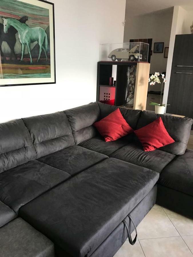 Apartment With Garden And Terrace Beautiful Lake View Bellano Bagian luar foto